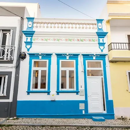 Casa Brancazul *